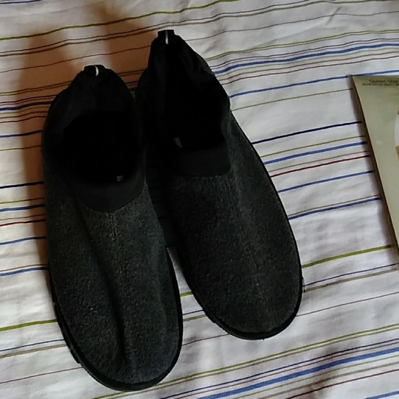 extra large slippers